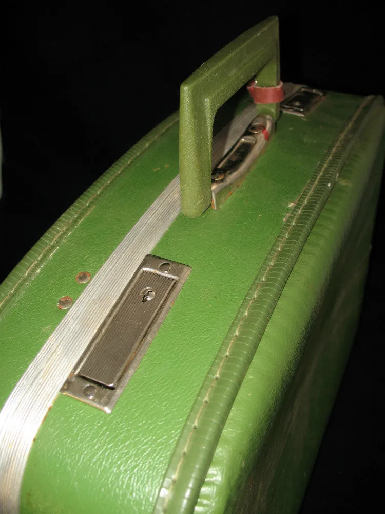 VINTAGE Green Gold HARD CASE TRAVEL LUGGAGE CARRY ON Train BAGGAGE BAG Handbag